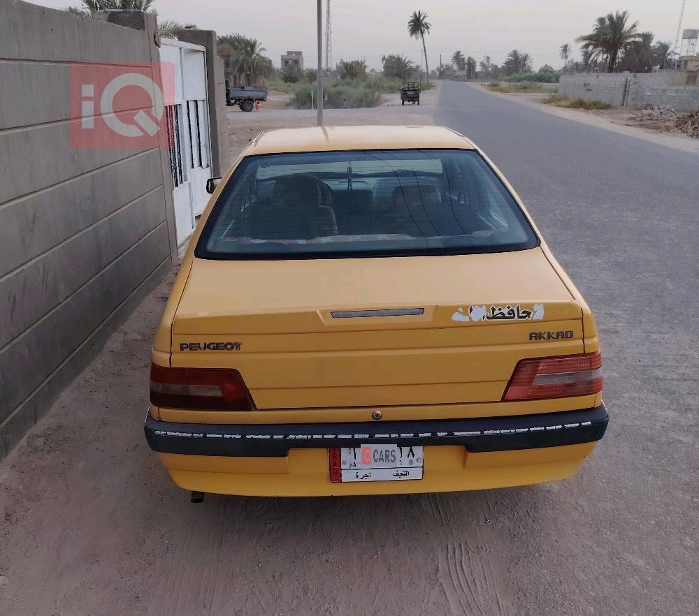 بيجو 405